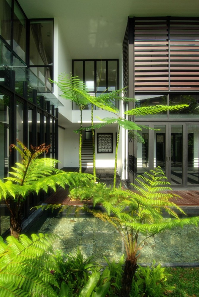 Nhà đẹp độc đáo với hồ bơi trên sân thượng - Archi