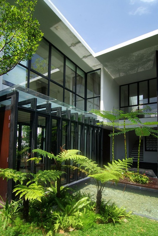 Nhà đẹp độc đáo với hồ bơi trên sân thượng - Archi